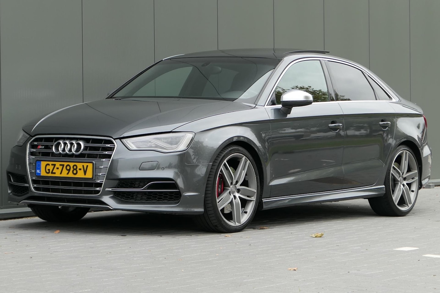 Audi S3 - Limousine 2.0 TFSI S3 Limousine quattro RS-stoelen Panorama - AutoWereld.nl