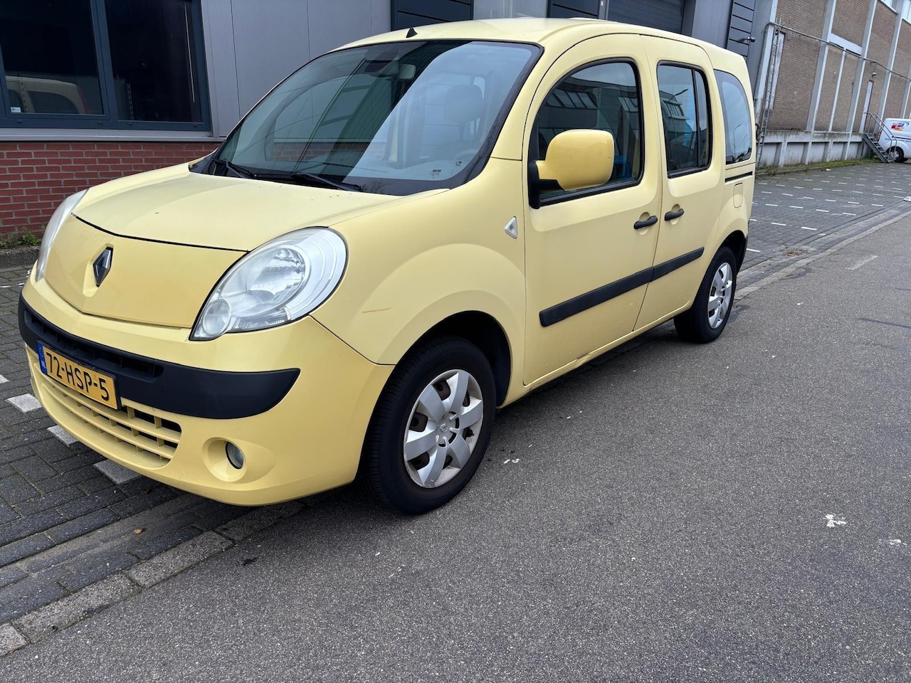 Renault Kangoo Family - 1.6 Expression / Airco / Elek ramen - AutoWereld.nl