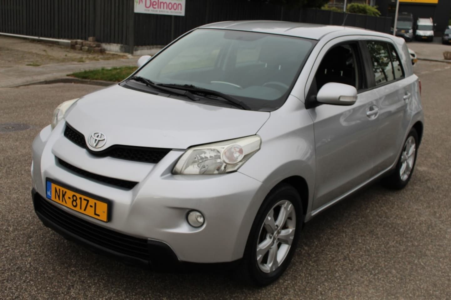 Toyota Urban Cruiser - 1.3 VVT-i Dynamic 1.3 VVT-I DYNAMIC - AutoWereld.nl