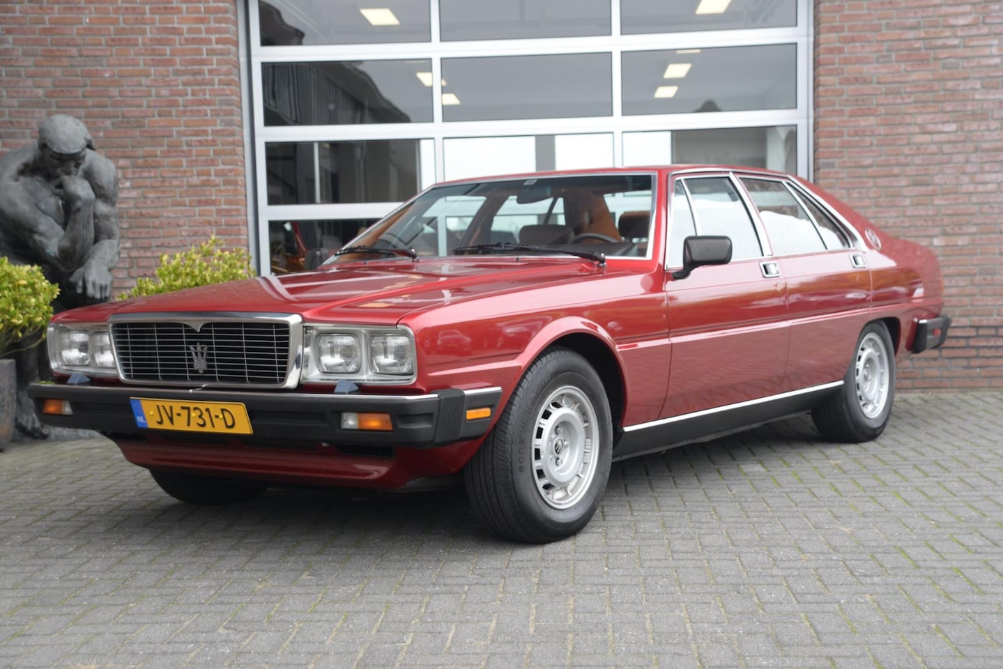 Maserati Quattroporte - 4.9 V8 | Manual Gearbox | - AutoWereld.nl
