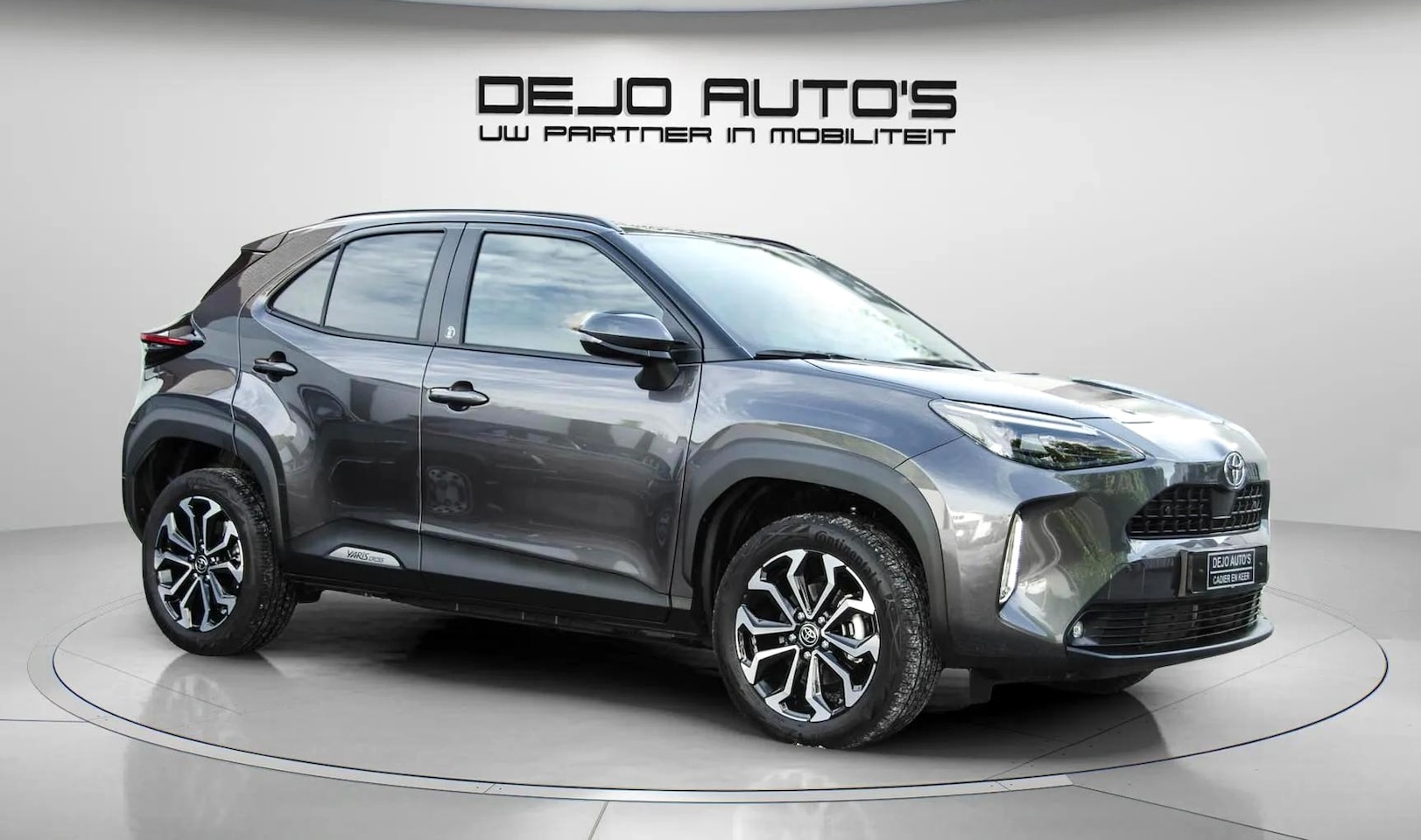 Toyota Yaris Cross - 1.5 Hybrid 130 TEAM DYNAMIC NAVI PDC-V+A CAMERA SAFETY PACK+WINTER PACK - AutoWereld.nl