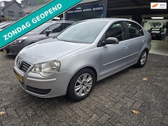 Volkswagen Polo - 1.4-16V | APK TOT 03-26 | AIRCO | CRUISE | SEDAN UITV. |
