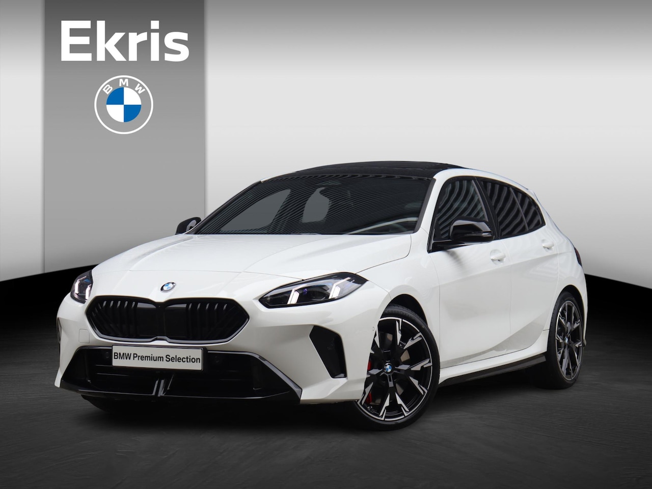 BMW 1-serie - 5-deurs 120 | M Sportpakket Pro | Panodak | Harman Kardon | Getint Glas | Comfort Access | - AutoWereld.nl