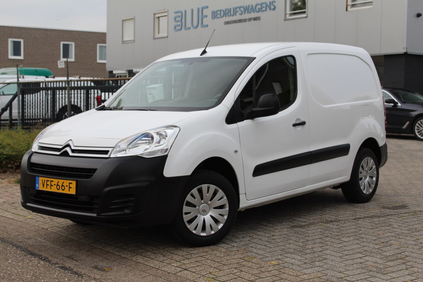 Citroën ë-Berlingo - - Berlingo Full Electric Club 23kWh ✓ snelladen ✓ 3-zits ✓ clima ✓ navigatie ✓ cruise - AutoWereld.nl
