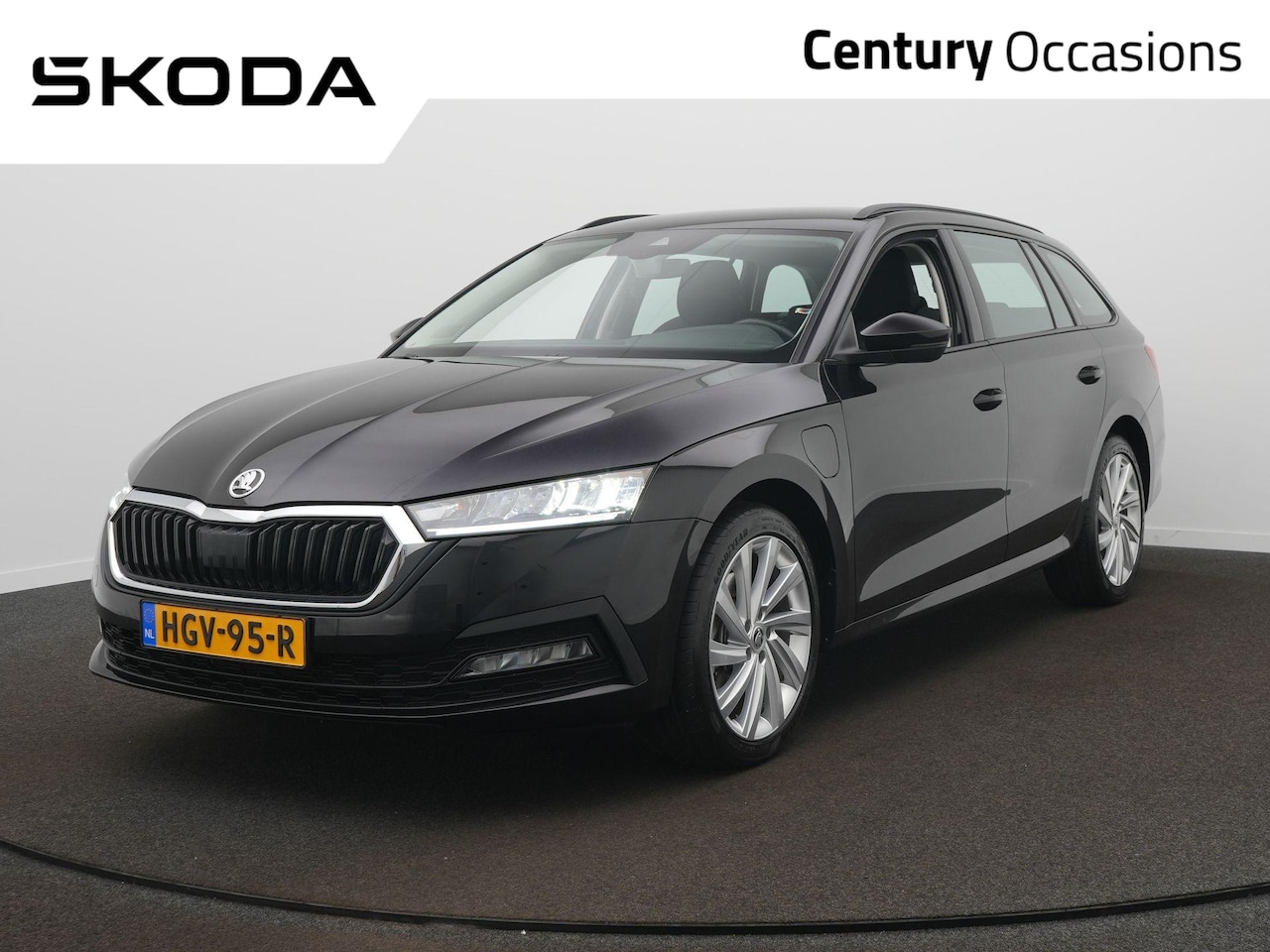 Skoda Octavia Combi - 1.4 TSI iV PHEV Business Edition / Acc / Navi / Sensoren Achter - AutoWereld.nl