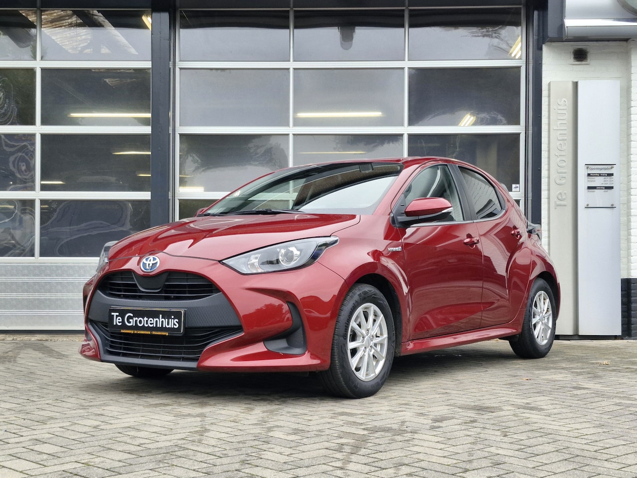 Toyota Yaris - Comfort 1.5 Hybrid 115 | LMV | Camera - AutoWereld.nl
