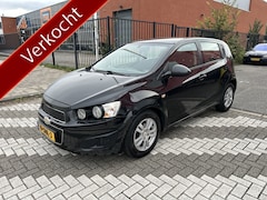 Chevrolet Aveo - 1.4 LT NIEUWE APK | NIEUW MODEL | 5DEURS | Inruilkoopje | Cruise control | Airco | Elek. r