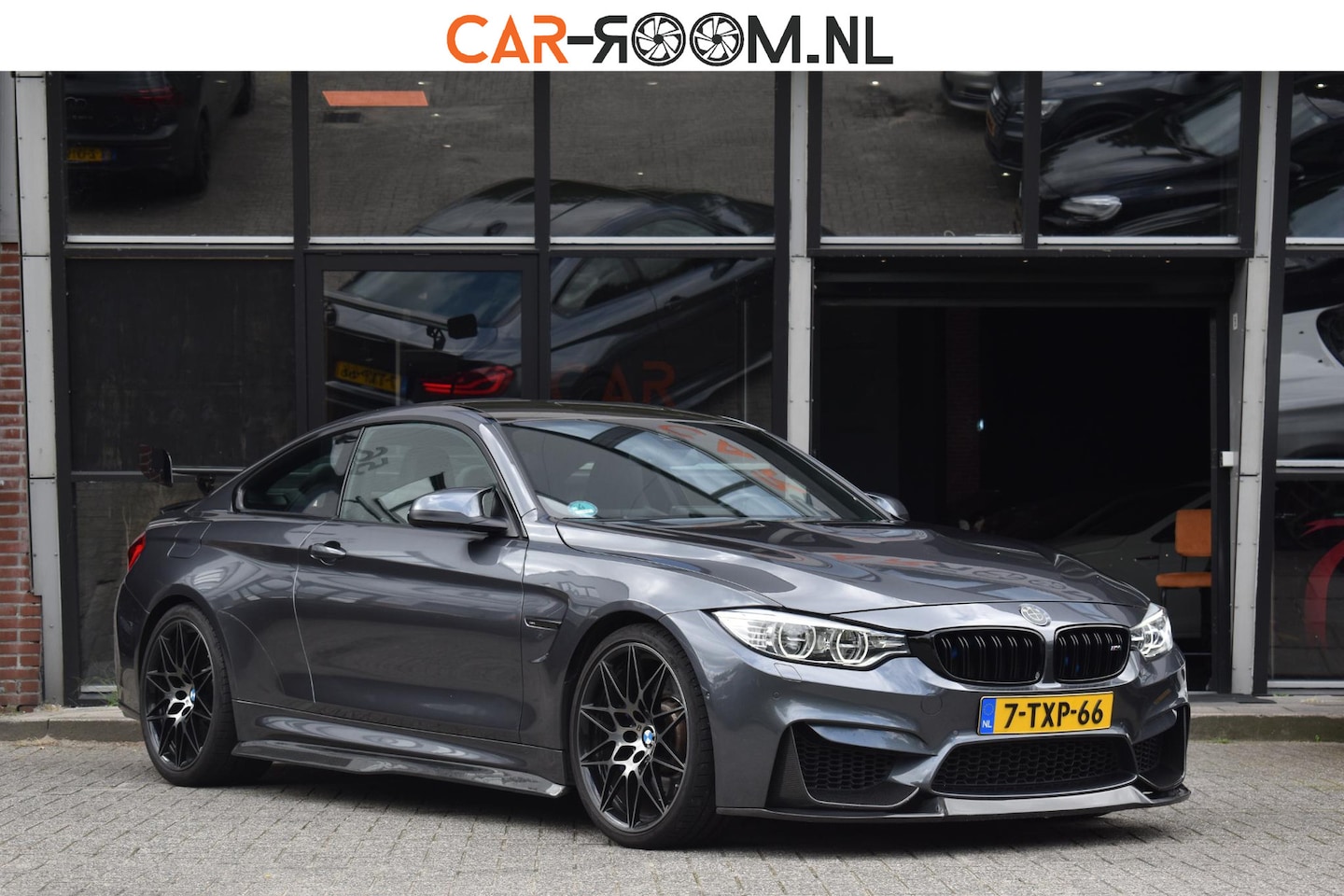 BMW 4-serie Coupé - M4 HUD Carbon H/K NAP Camera - AutoWereld.nl