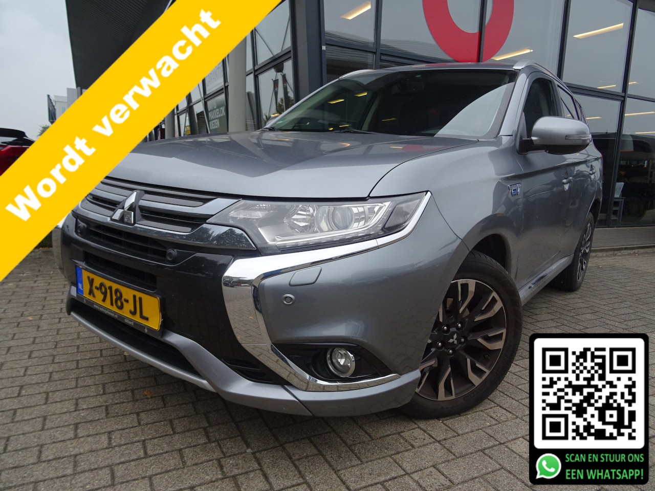 Mitsubishi Outlander - 2.0 PHEV Executive Edition | 4WD | 203 PK | AUTOMAAT | TREKHAAK | - AutoWereld.nl