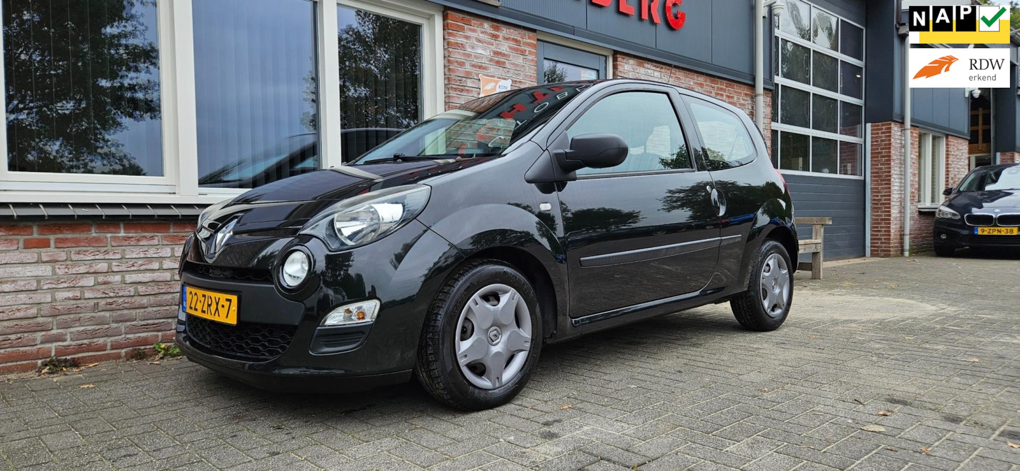 Renault Twingo - 1.2 16V Authentique Cruise Control! NAP! Leuke/Nette Auto! - AutoWereld.nl