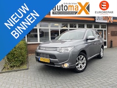 Mitsubishi Outlander - 2.0 PHEV Instyle |Elektrische stoelen|Pano|Navi|