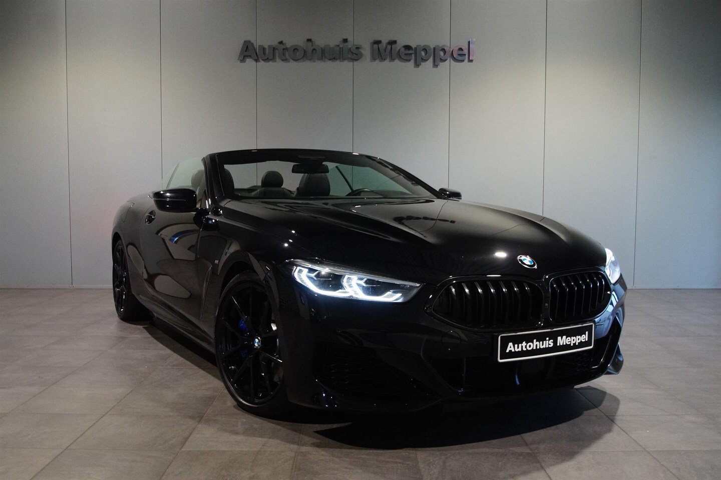 BMW 8-serie - 840i Cabrio M-Sport/// | Craftedclarity | H/K Sound | Carbon Core | Head-Up Display | - AutoWereld.nl