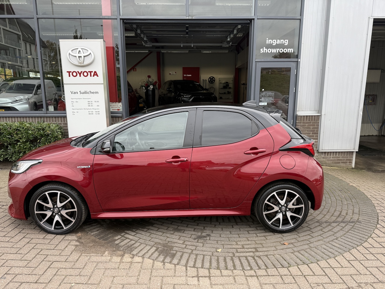 Toyota Yaris - 1.5 Hybrid Launch Edition 1.5 Hybrid Launch Edition - AutoWereld.nl