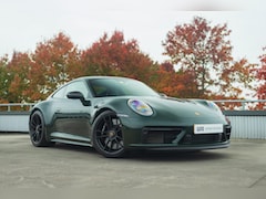 Porsche 911 - 3.0 Carrera 4 GTS