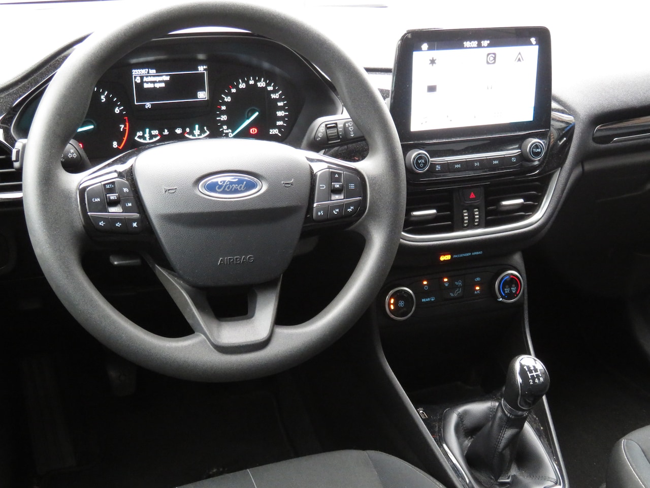 Ford Fiesta - 1.1 Trend Airco Cr-Control CarPlay - AutoWereld.nl