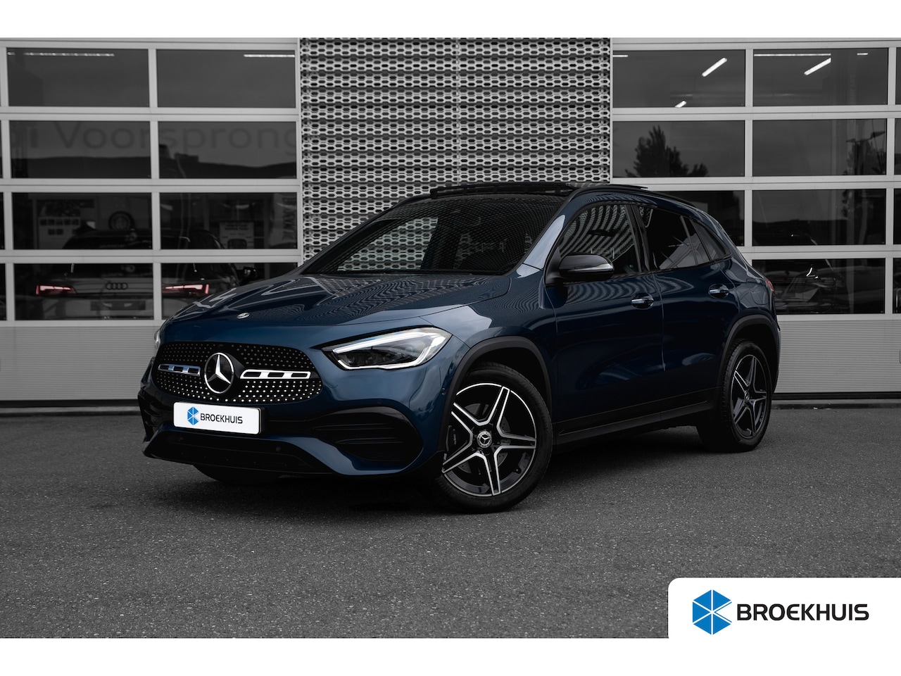 Mercedes-Benz GLA-Klasse - 250 e 235pk Business Solution AMG Limited Carplay | Panoramadak | Sfeerverlichting | Achte - AutoWereld.nl