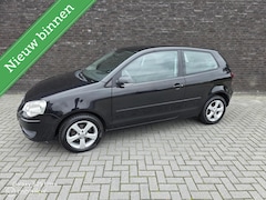 Volkswagen Polo - 1.4-16V|Automaat|Cruisecontrole|Airco|