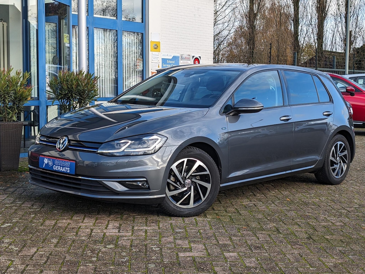 Volkswagen Golf - 1.5 TSI Highline | Automaat, Digitaal Display, Dodehoekherkenning, Lane assist, Camera, Na - AutoWereld.nl