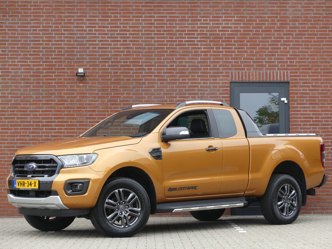 Ford Ranger - 2.0 EcoBlue Wildtrak 3500KG Trekgewicht LED/Camera/PDC - AutoWereld.nl