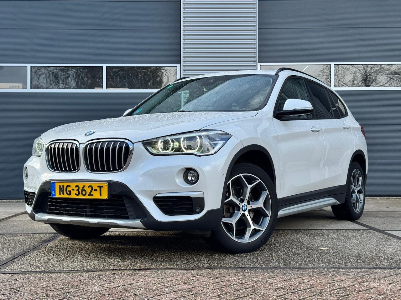 BMW X1 - sDrive18i Centennial High Executive - AutoWereld.nl