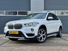 BMW X1 - sDrive18i Centennial High Executive |Pano |Head-Up |Trekhaak |Leder |Stoelverw