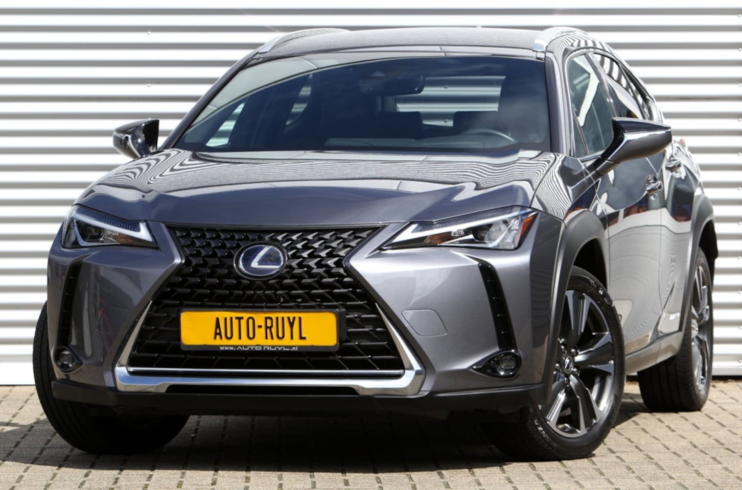 Lexus UX - 250h Luxury Line Leer - AutoWereld.nl