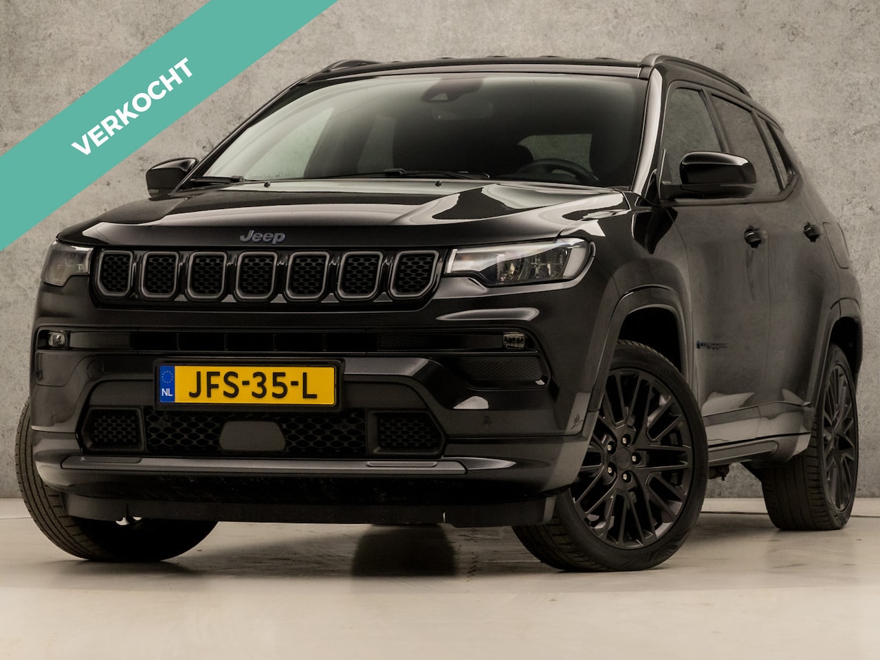 Jeep Compass - 4xe 240 Plug-in Hybrid Electric S Black Sport 240Pk Automaat (VIRTUAL COCKPIT, APPLE CARPL - AutoWereld.nl