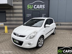 Hyundai i20 - 1.4i DynamicVersion Automaat|Airco