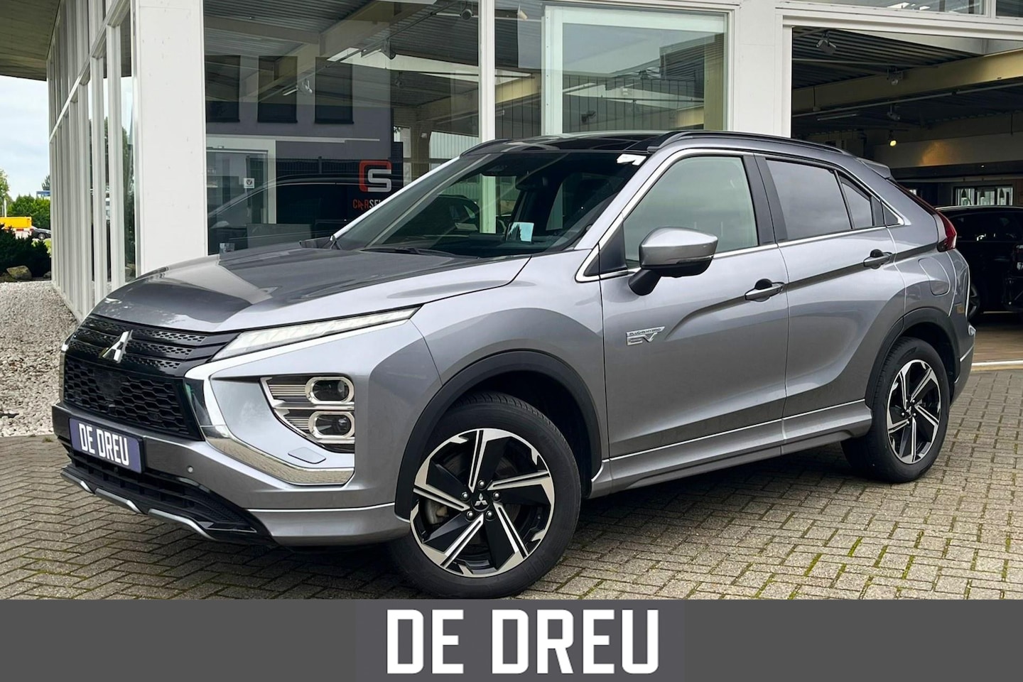 Mitsubishi Eclipse Cross - 2.4 PHEV Instyle | PANORAMA | LEDER | - AutoWereld.nl