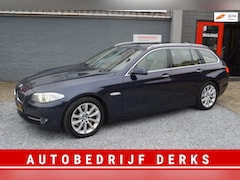 BMW 5-serie Touring - 528i High Executive Airco |Leer | Pano | Xenon | Nieuwstaat |