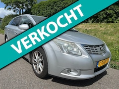 Toyota Avensis Wagon - 1.8 VVTi Business - Clima - Navi - Camera