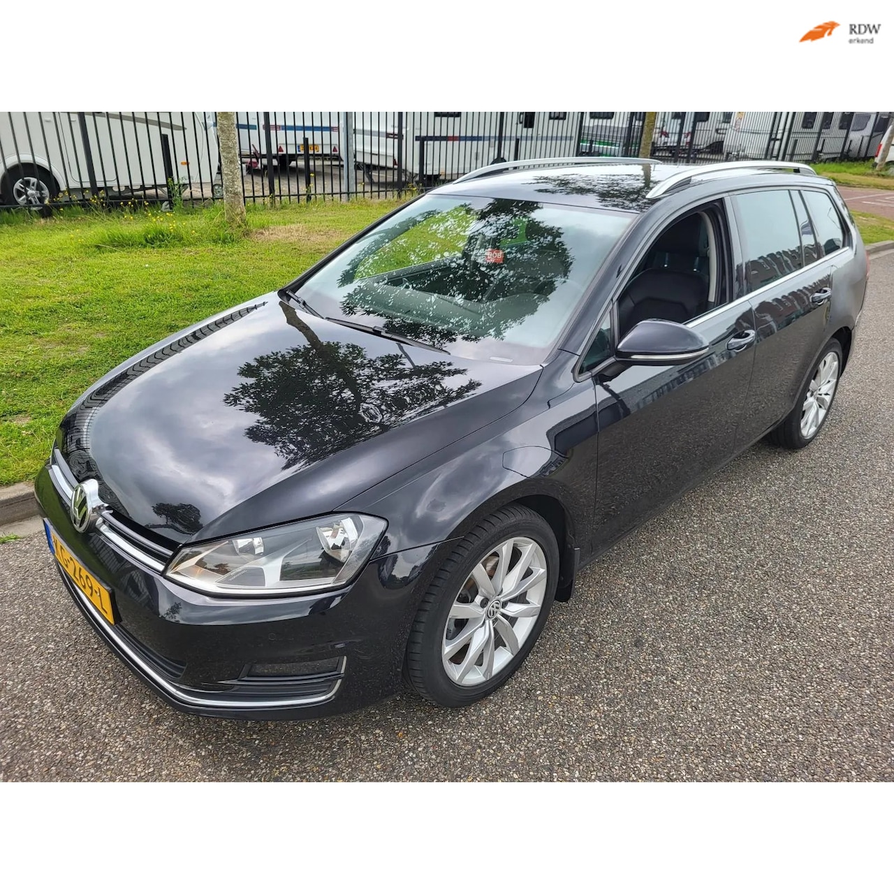 Volkswagen Golf Variant - 1.6 TDI Connected Series 1.6 TDI Connected Series - AutoWereld.nl