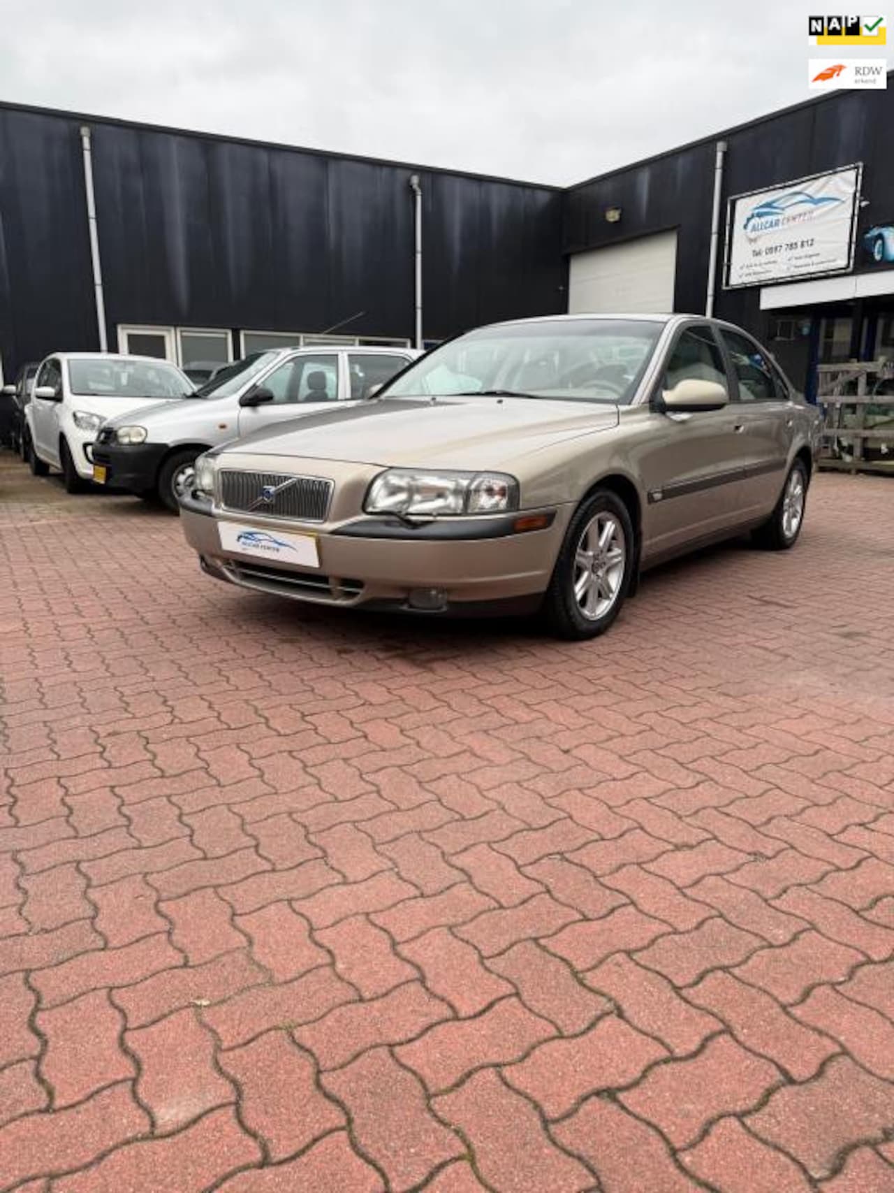 VOLVO S80
