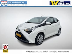 Toyota Aygo - 1.0 VVT-i Automaat | X-Play 5-Drs | Airco | Camera | Carplay