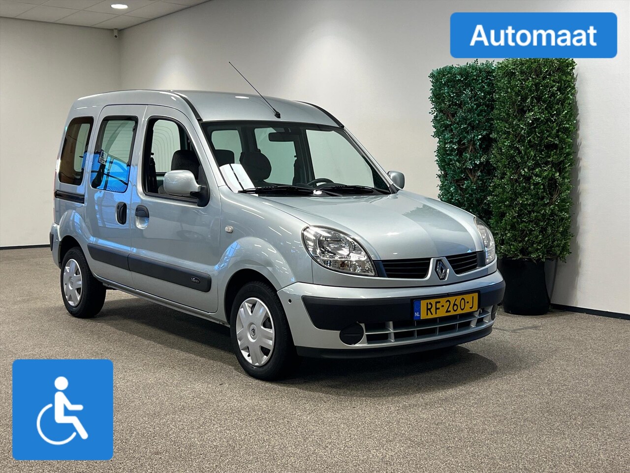Renault Kangoo - Rolstoelauto Automaat - AutoWereld.nl
