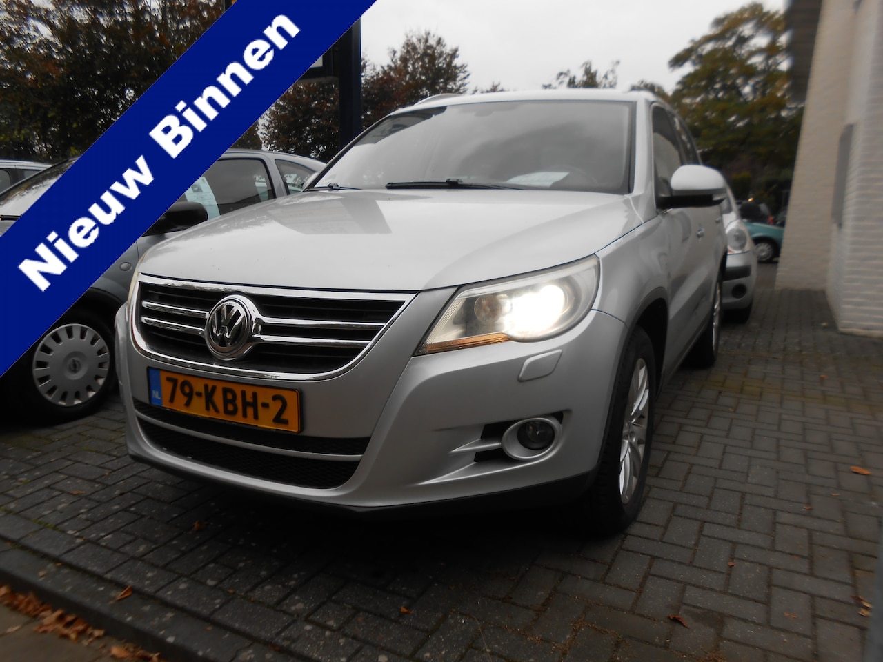 Volkswagen Tiguan - 2.0 TDI Sport&Style 4Motion Automaat / Trekhaak / Navi / Leer / Pano - AutoWereld.nl
