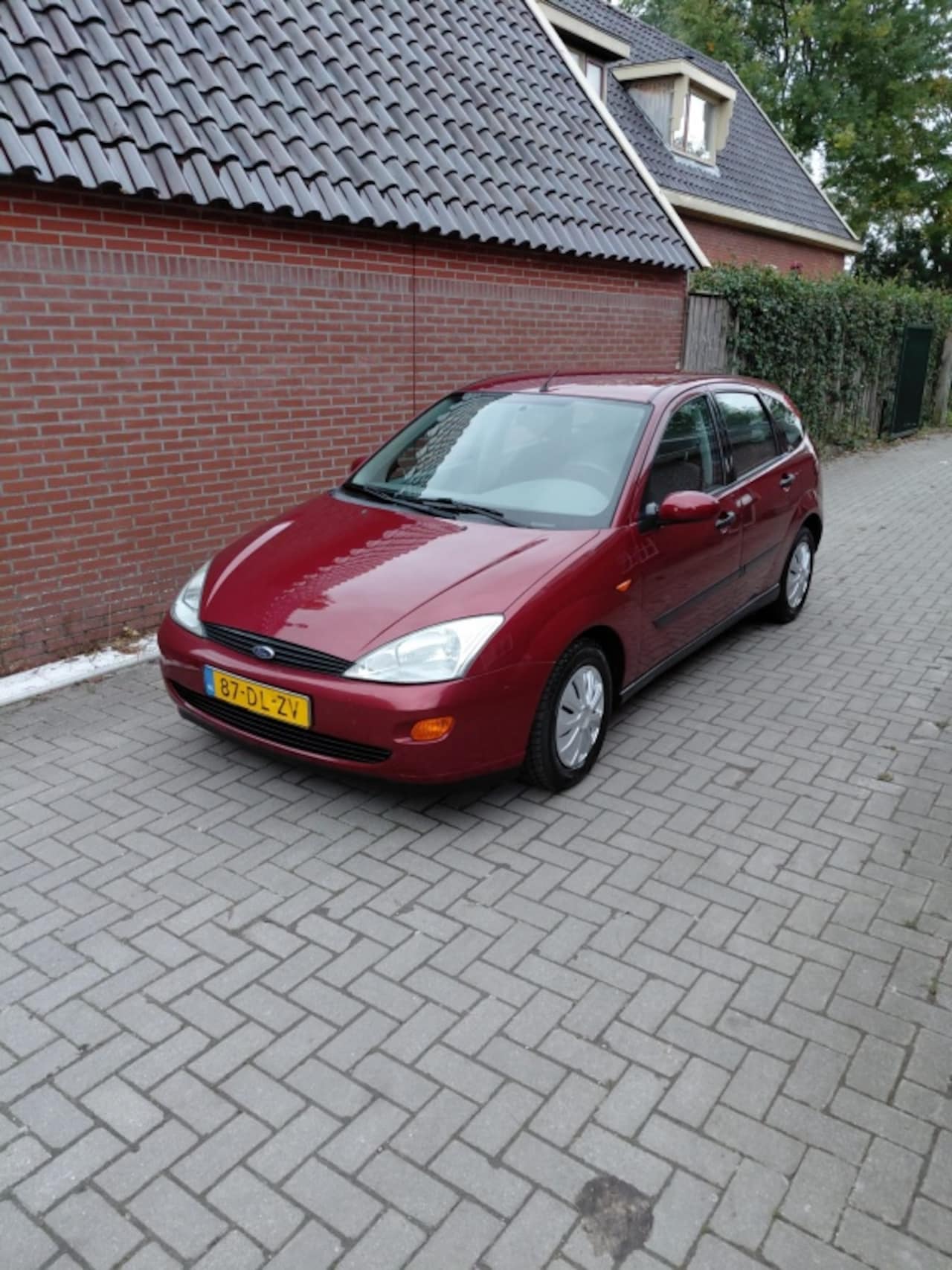 Ford Focus - 1.6-16V Ambiente 1.6-16V Ambiente - AutoWereld.nl