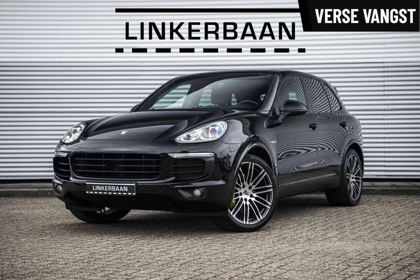 Porsche Cayenne - 3.0 S E-Hybrid | Panodak | Luchtvering | Trekhaak | Bose | Sport Chrono | 21 inch | NL Aut - AutoWereld.nl