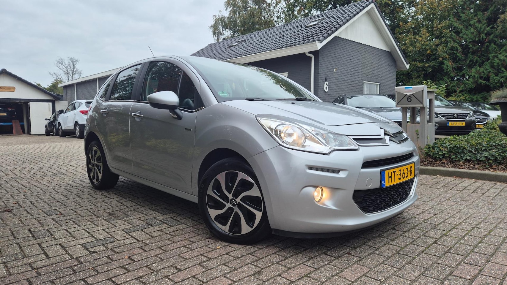 Citroën C3 - 1.6 BlueHDi Exclusive- EURO 6-2016-CLIMA - AutoWereld.nl