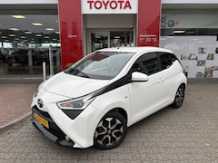 Toyota Aygo - 1.0 VVT-i x-joy | Trekhaak | Apple carplay/Android auto |