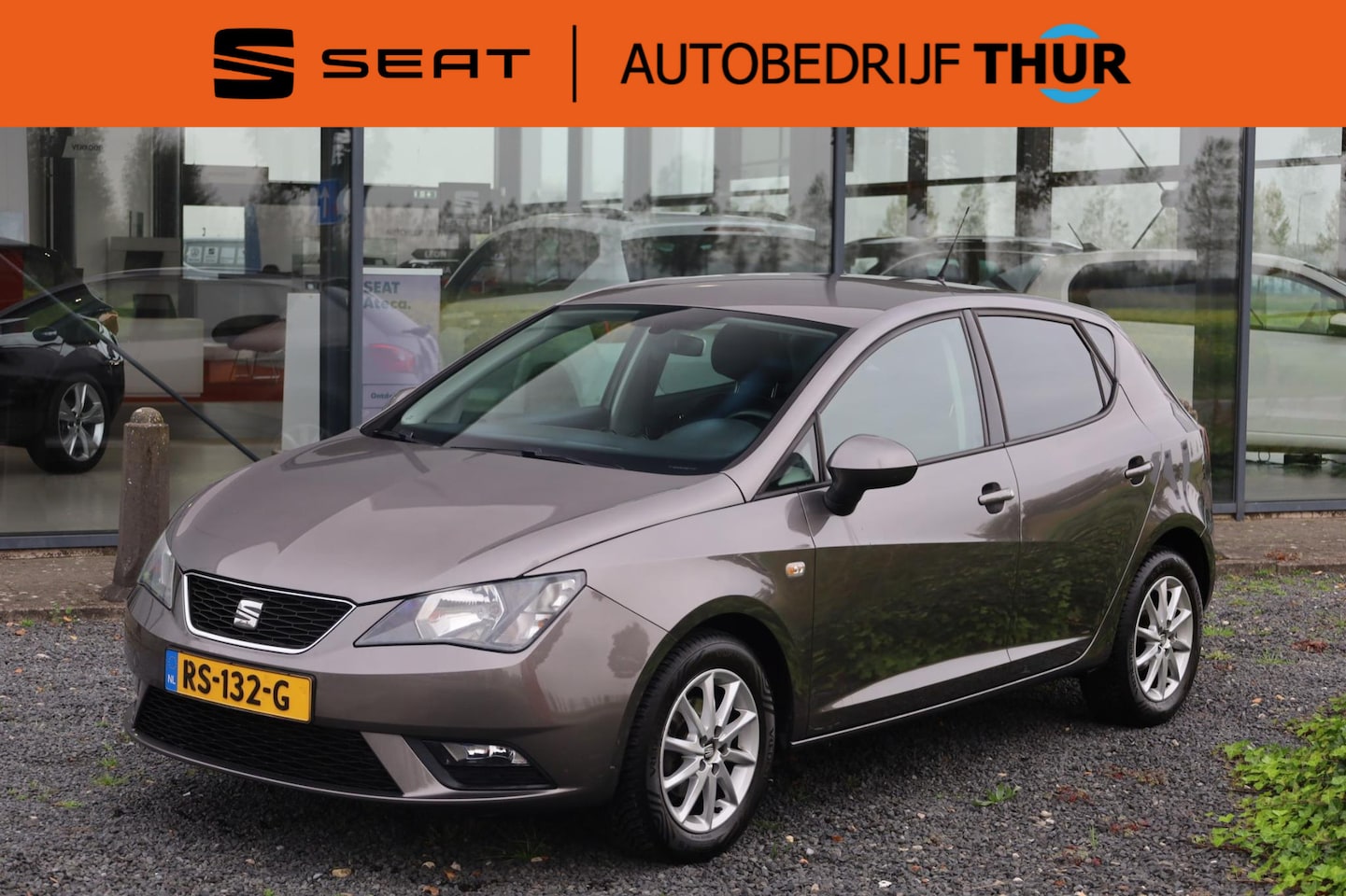 SEAT Ibiza - 1.0 EcoTSI Style Connect 70KW/95PK, navigatie, cruise control, pdc achter, 15" LMV, ledere - AutoWereld.nl