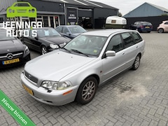 Volvo V40 - 2.0 Dynamic