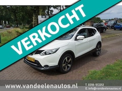Nissan Qashqai - 1.2 N-Connecta Panoramadak/Navigatie