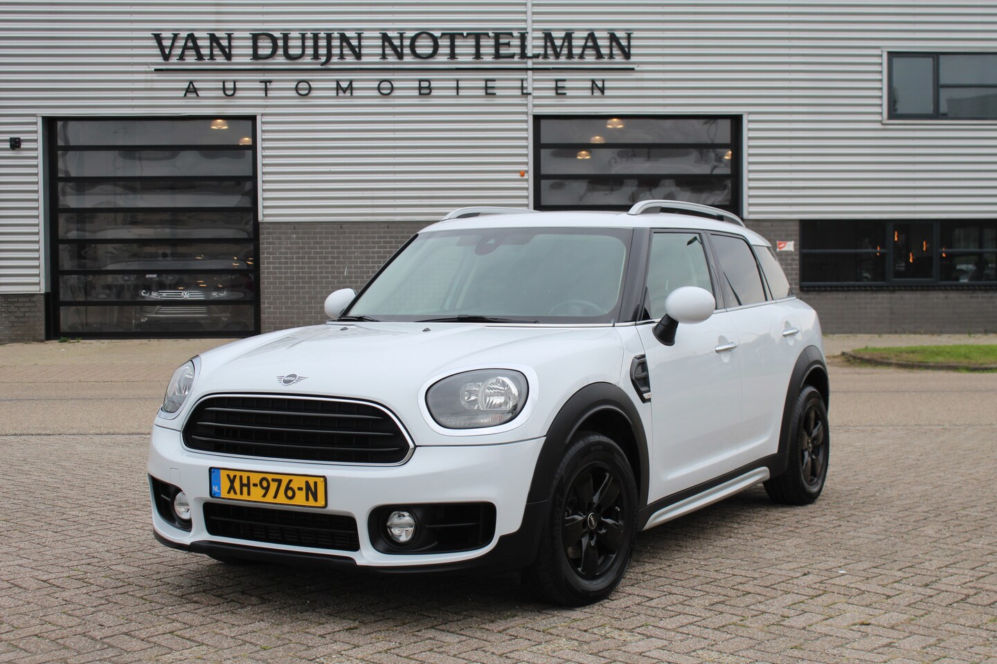 MINI Countryman - Mini 1.5 / Carplay / Navigatie / N.A.P. - AutoWereld.nl