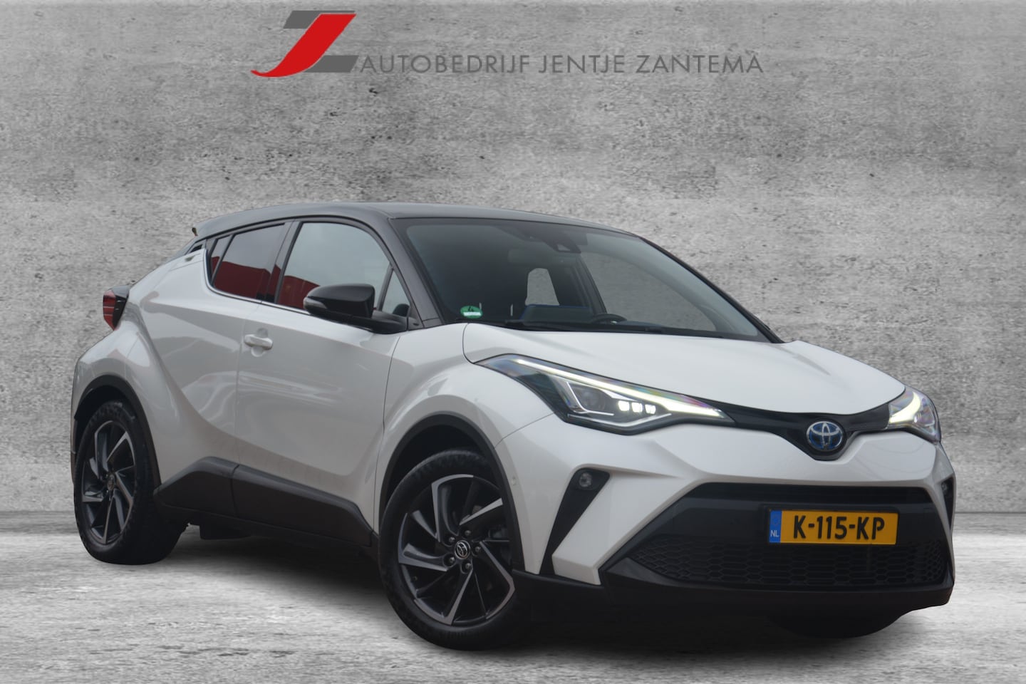 Toyota C-HR - 2.0 Hybrid First Edition | Navigatie | JBL | Full LED | Camera | Stoel+stuurverwarming | - AutoWereld.nl