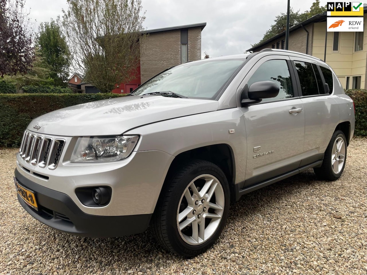 Jeep Compass - 2.4 70th Anniversary 4WD automaat - AutoWereld.nl