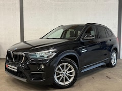 BMW X1 - SDrive18i Navi|Clima|PDC|Dealer Onderhouden