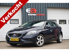 Volvo V40 - 2.0 D2 Summum | LEDER | PANO | CAMERA | XENON | STOELVERW. | TREKHAAK |