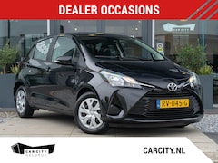 Toyota Yaris - 1.0 VVT-i Comfort / Lane Departure Warning / Bluetooth / USB / Airco / Bots herkenning