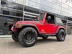 Jeep Wrangler - 2.4i Softtop